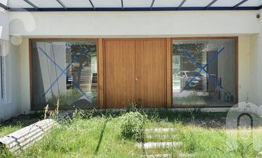 CASA VENTA 4 DORMITORIOS EN MIRALAGOS