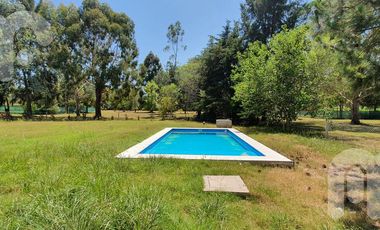 CASA VENTA 4 DORMITORIOS EN MIRALAGOS