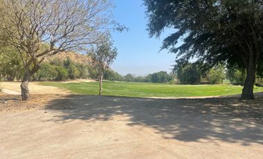 SITIOS EN LAS BRISAS DE CHICUREO CON ORILLA DE CANCHA Y SIN