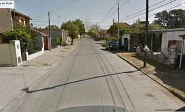 Casa en Venta - 3 Dormitorios  2 Baños Cochera - 463 mts2 - San Miguel del Monte, Buenos Aires