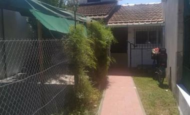 Casa en Venta - 3 Dormitorios  2 Baños Cochera - 463 mts2 - San Miguel del Monte, Buenos Aires