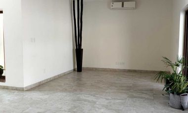 Casa en Privada Bosques de Altabrisa