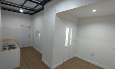 3 Bedroom Townhouse for sale at Baan Mantakarn Rangsit-Lumlukka Klong 4