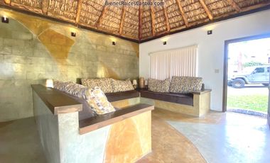 Renta Casa Tipo Palapa en Costa Carel RV Park – ¡Vive Junto al Mar!