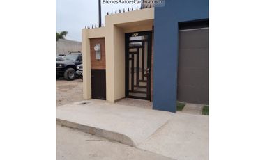 Casa en Renta en Praderas del Ciprés, Ensenada – 3 Recámaras y Garage para 2 Autos