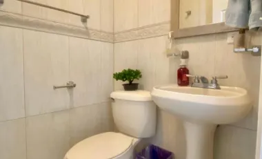 Residencia en Renta en Loma Dorada, Ensenada – Amplio Patio y Seguridad 24/7