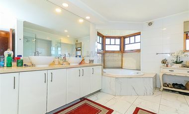 Casa en Arriendo en Quinchamali