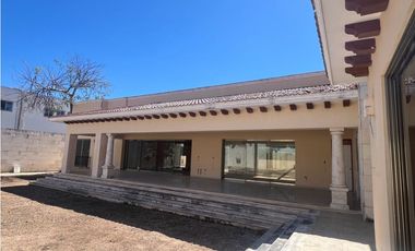 Venta casa en  Montebello de 1 piso en Mérida