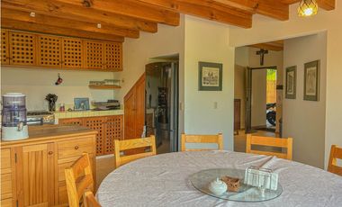HERMOSA CASA  EN RENTA AVANDARO VALLE DE BRAVO.