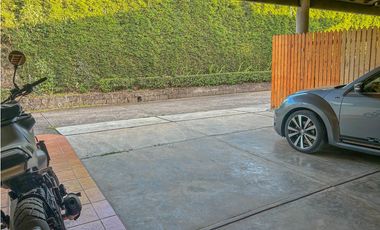 HERMOSA CASA  EN RENTA AVANDARO VALLE DE BRAVO.
