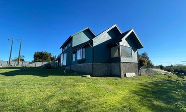 Fabulosa casa con vista a lago y volcanes
