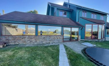 Fabulosa casa con vista a lago y volcanes