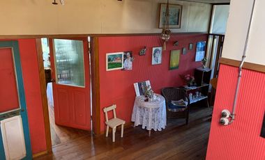 Hermosa y gran casa con campo y bello entorno