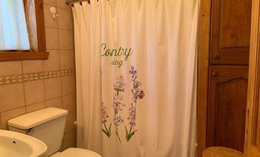 Linda y cómoda casa en venta, Frutillar Bajo