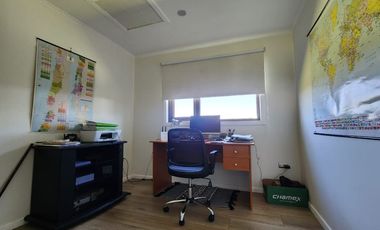 Impecable casa en Condominio Portal de Molino Viejo