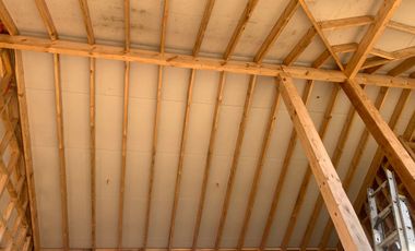 Se vende casa a medio terminar en parcelación como oportunidad de inversión en Frutillar