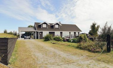 Espectacular casa en parcela sector Totoral, Frutillar