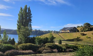 Espectacular casa con hermosa vista al mar, Castro, Chiloé