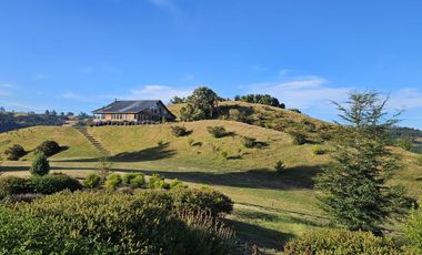 Espectacular casa con hermosa vista al mar, Castro, Chiloé