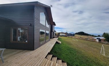 Espectacular casa con gran vista al lago Llanquihue en Punta Larga