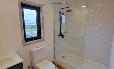 Espectacular casa a estrenar en condominio «El Alba» de Puerto Varas