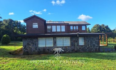 Espectacular terreno de 6,63 hectáreas con casa de 232 m2 a 32 km de Castro, Chiloé