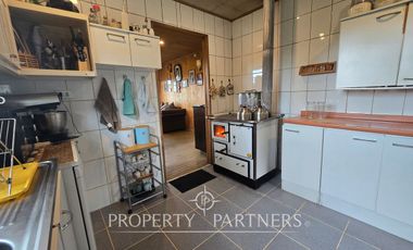 Espectacular parcela de 5.140m2 con vistas y casa de 96 m2, acceso al lago en Puerto Klocker