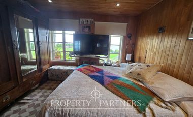 Espectacular parcela de 5.140m2 con vistas y casa de 96 m2, acceso al lago en Puerto Klocker