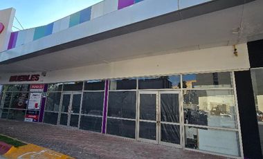 RENTA DE LOCAL EN PLAZA COMERCIAL EN CANCUN DE 800 MTS COLDWELL BANKER