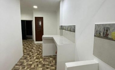 Departamento 1er Piso Avenida domingo comin - Guasmo Central, RobA