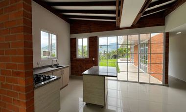 ARRIENDO de CASA CAMPESTRE en SANTA ROSA DE CABAL