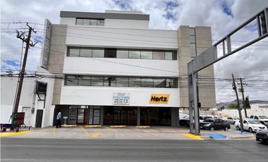 Oficina corporativa  95m2 en renta Edificio Triunfo