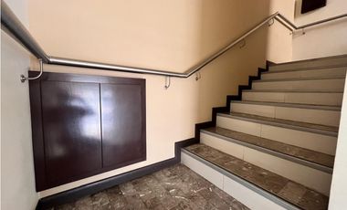Oficina corporativa  50m2 en renta Edificio Triunfo