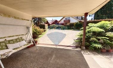 SE VENDE CASA CON VISTA DESPEJADA EN LOS NOTROS
