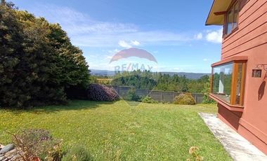 SE VENDE CASA CON VISTA DESPEJADA EN LOS NOTROS