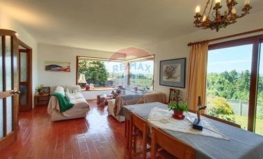 SE VENDE CASA CON VISTA DESPEJADA EN LOS NOTROS