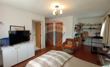 SE VENDE CASA CON VISTA DESPEJADA EN LOS NOTROS