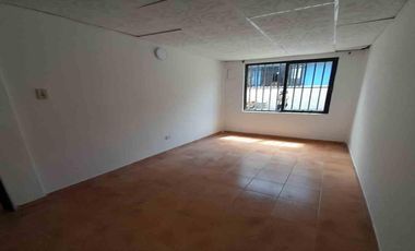 CASA EN  VENTA EN CHINCHINA / CALDAS