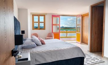 VENTA- INCREIBLE APARTAMENTO AMOBLADO EN GUATAPE CON JACUZZI PRIVADO