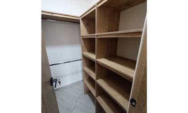 VENTA- CONFORTABLE APTO AMOBLADO GUATAPE