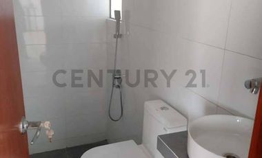 ALQUILER DE LINDA CASA EN CONDOMINIO - HUACHO