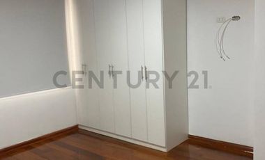 ALQUILER DE LINDA CASA EN CONDOMINIO - HUACHO