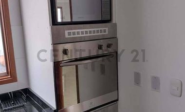 ALQUILER DE LINDA CASA EN CONDOMINIO - HUACHO