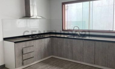 ALQUILER DE LINDA CASA EN CONDOMINIO - HUACHO