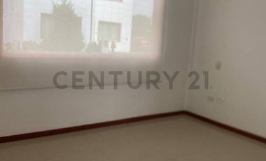 ALQUILER DE LINDA CASA EN CONDOMINIO - HUACHO