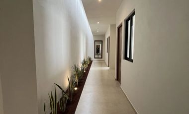Casa de una planta con piscina incluida en privada residencial y 3 habitaciones