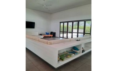 VENTA CASA CAMPESTRE VIA  VILLAVICENCIO-RESTREPO EN COND.CASA DE CAMPO