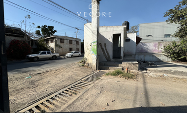 TERRENO EN RENTA EN PARQUES DE SANTA CRUZ DEL VALLE, TLAQUEPAQUE