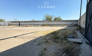 TERRENO EN RENTA EN PARQUES DE SANTA CRUZ DEL VALLE, TLAQUEPAQUE