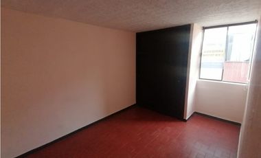 ALQUILER DE APTO 5to PISO  CONJUNTO PUENTE DEL COMERCIO